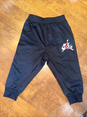 Nike Black Baby 12M Air Jordan Joggers